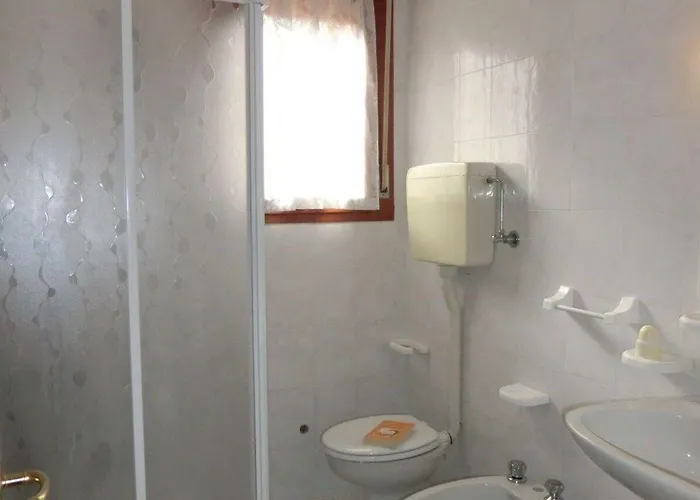 شقة Cozy Flat With Garden-beahost