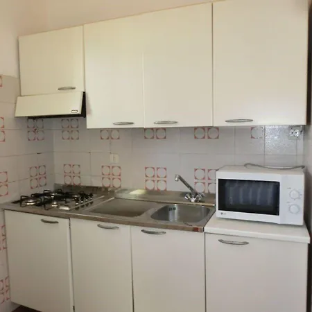 דירה Cozy Flat With Garden-beahost ביביונה