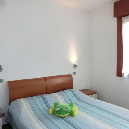 Cozy Flat With Pools In A Village Апартаменти *
