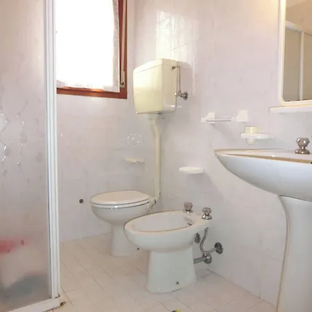 Апартаменти Cozy Flat With Pools In A Village *