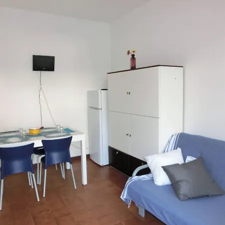 Lejlighed Cozy Flat With Pools In A Village *
