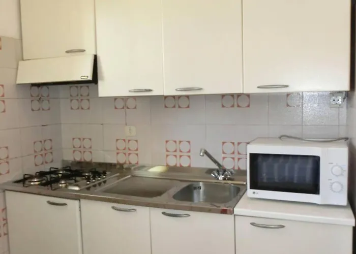 Cozy Flat With Garden-beahost Appartamento *